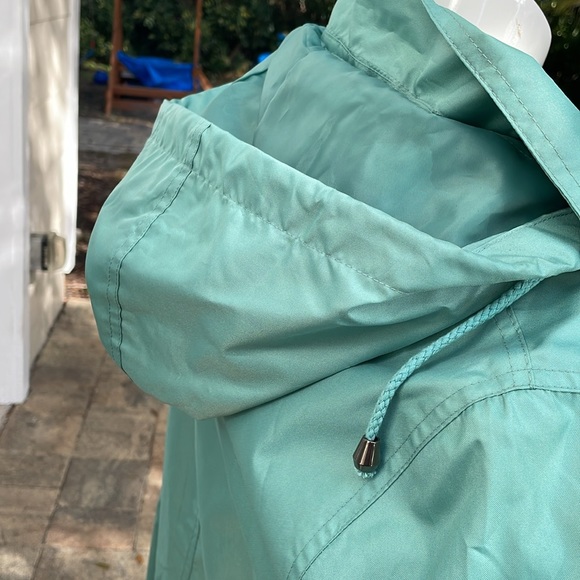 Capelli raincoat - Picture 3 of 7